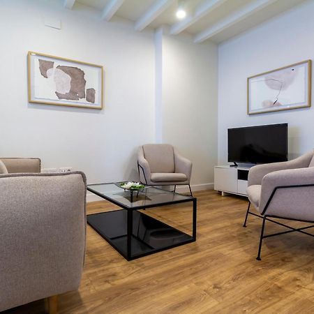 세비야 Alohamundi Puerta Osario II 아파트 외부 사진